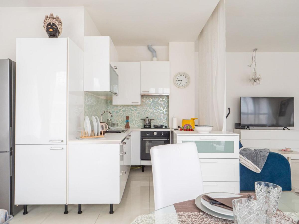 The Rent - Spacious With Balcony In Viale Monza Apartamento *